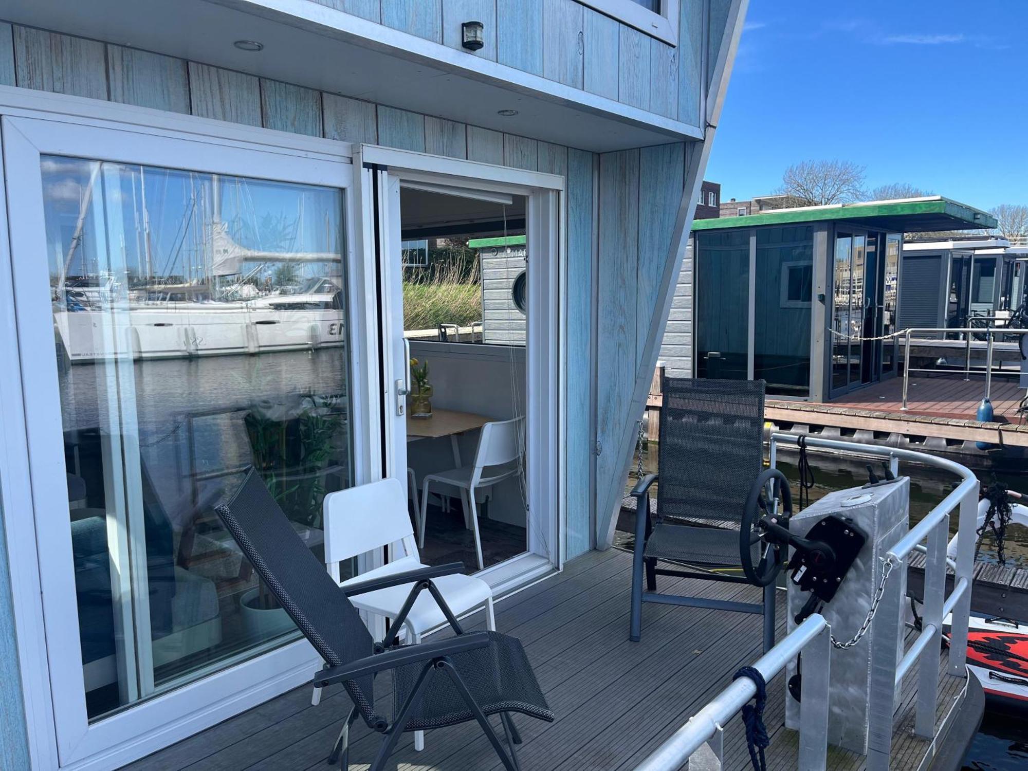 Tiny Lake Houses Near The Beach And Centre By Weltevreden Experience ゼーウォルデ エクステリア 写真